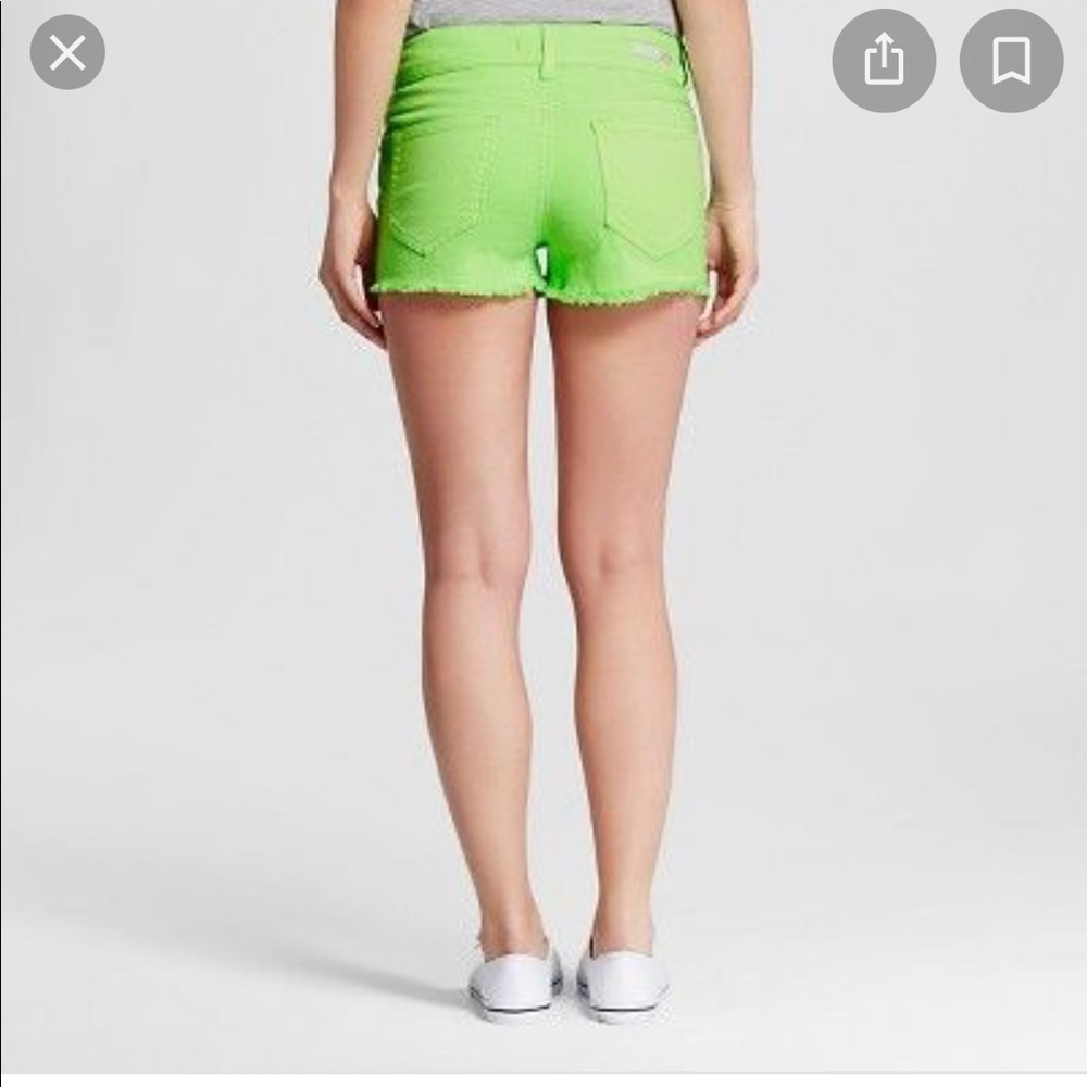 COPY - 🍏NWT🍏DOLLHOUSE HIGH WAIST SHORTS NEON GREEN🍀14